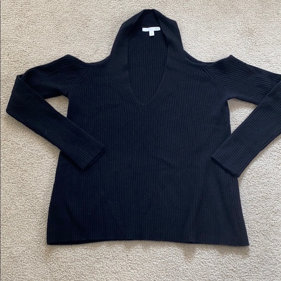 ROI Sweater - Picture 2 of 7